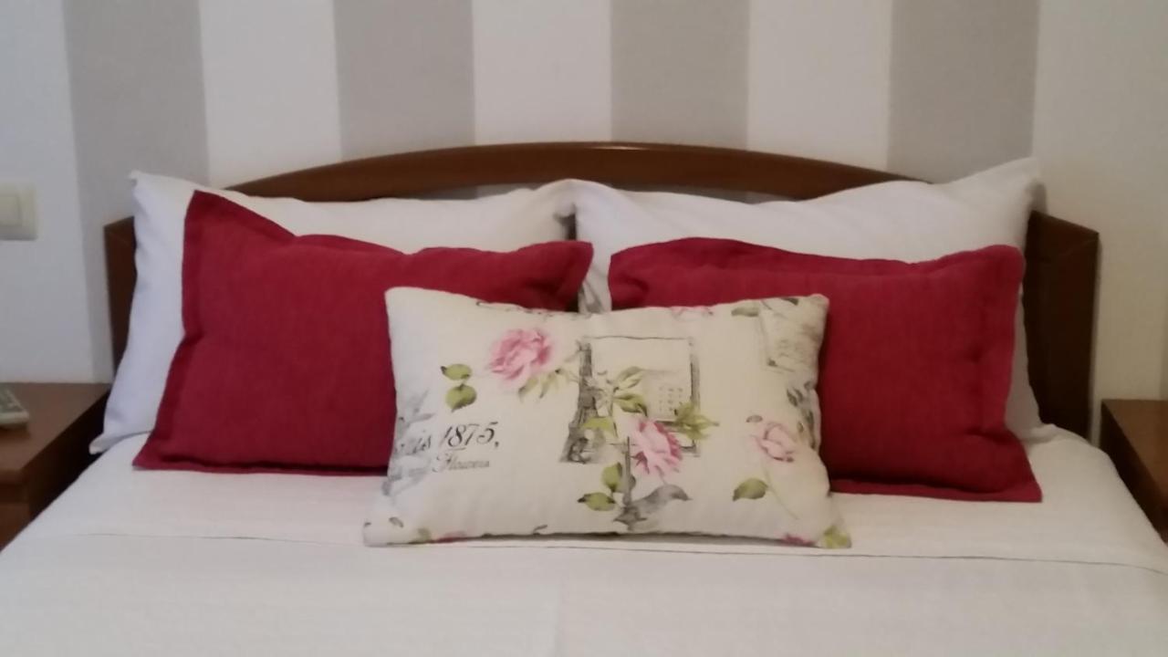 Apartamentos Timon Puerto O Grove Esterno foto
